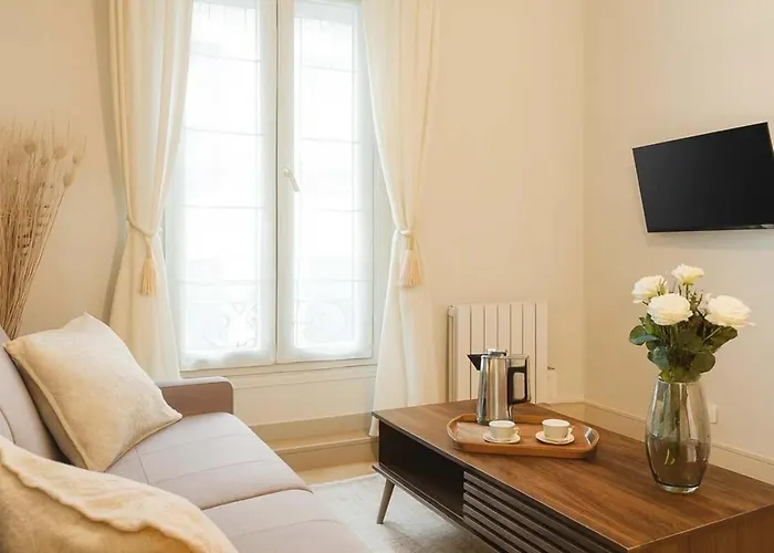 - Family For 4 Apartament