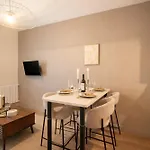 - Family For 4 Apartment